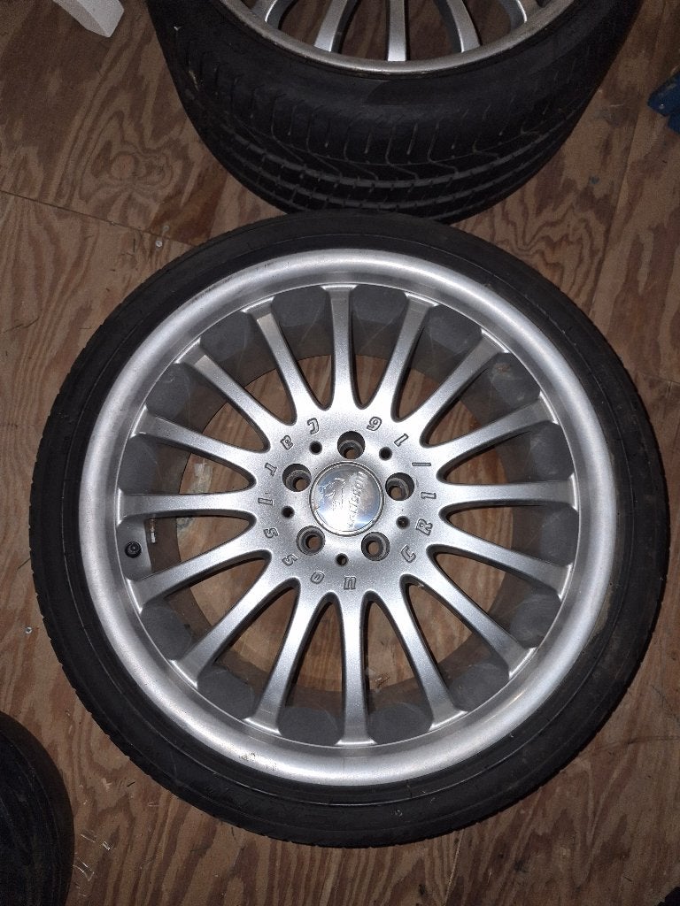 19" carlsonn velgen + P.ZeroNero *!!2 velgen+banden!!*, 19 inch, Gebruikt, 275 mm, Banden en Velgen