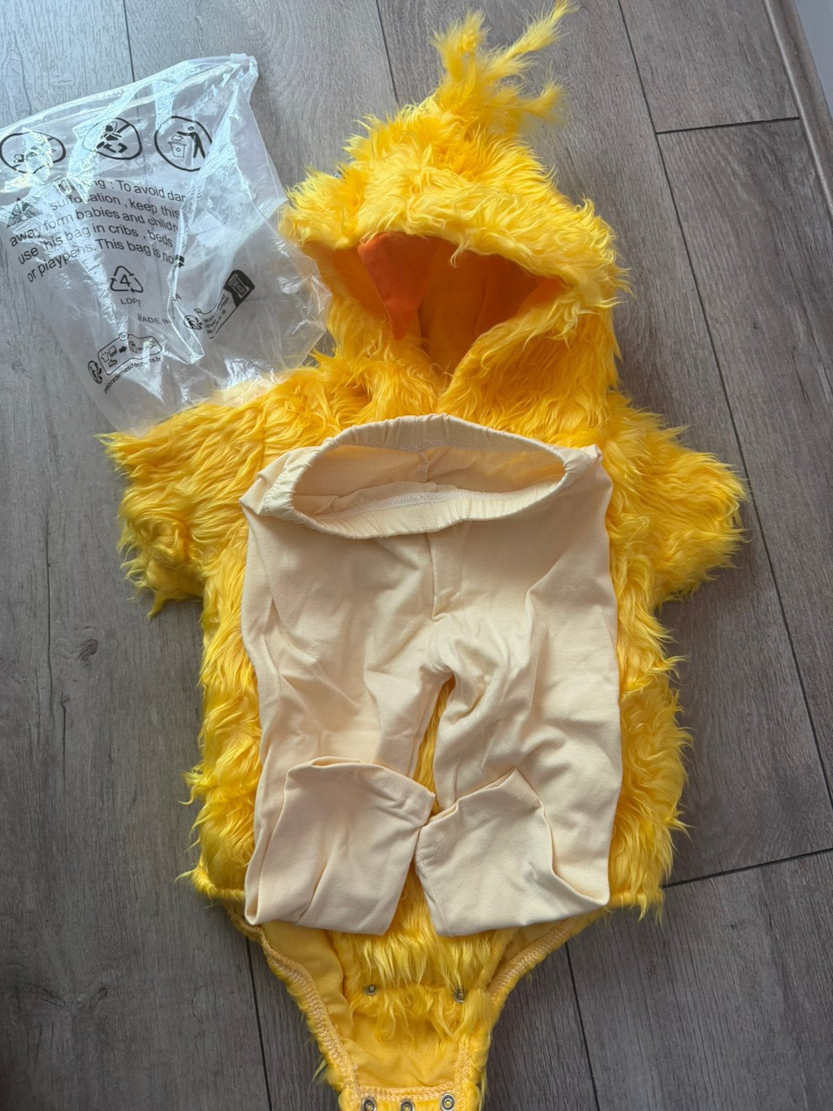 baby kuikenkostuum maat 90, Ophalen of Verzenden, Zo goed als nieuw, Maat 86