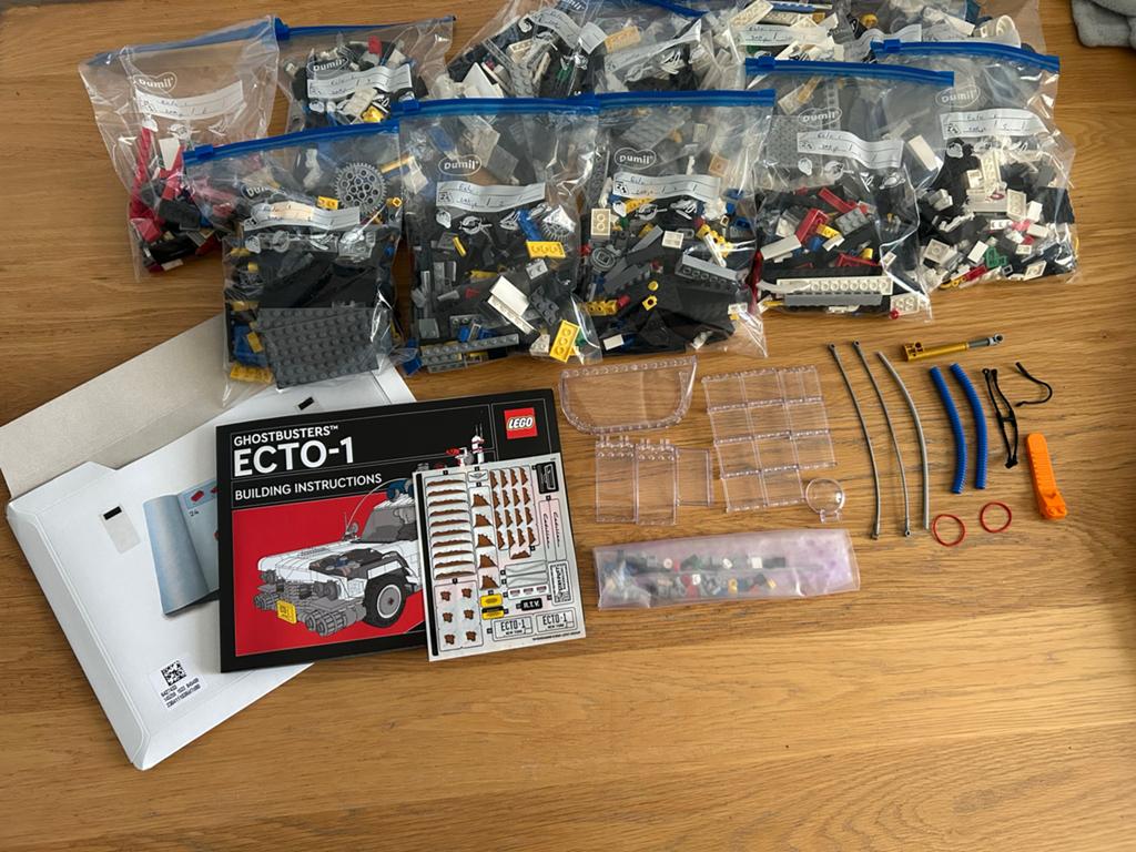 Lego Ghostbusters Ecto-1 (10274) met ongebruikte stickers, Compleet, Overige thema's, Lego, Ophalen of Verzenden