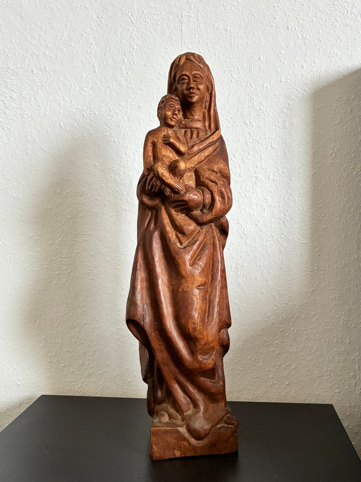 Frans houten Maria met Kind – Handgesneden sculptuur (43 cm), Ophalen of Verzenden