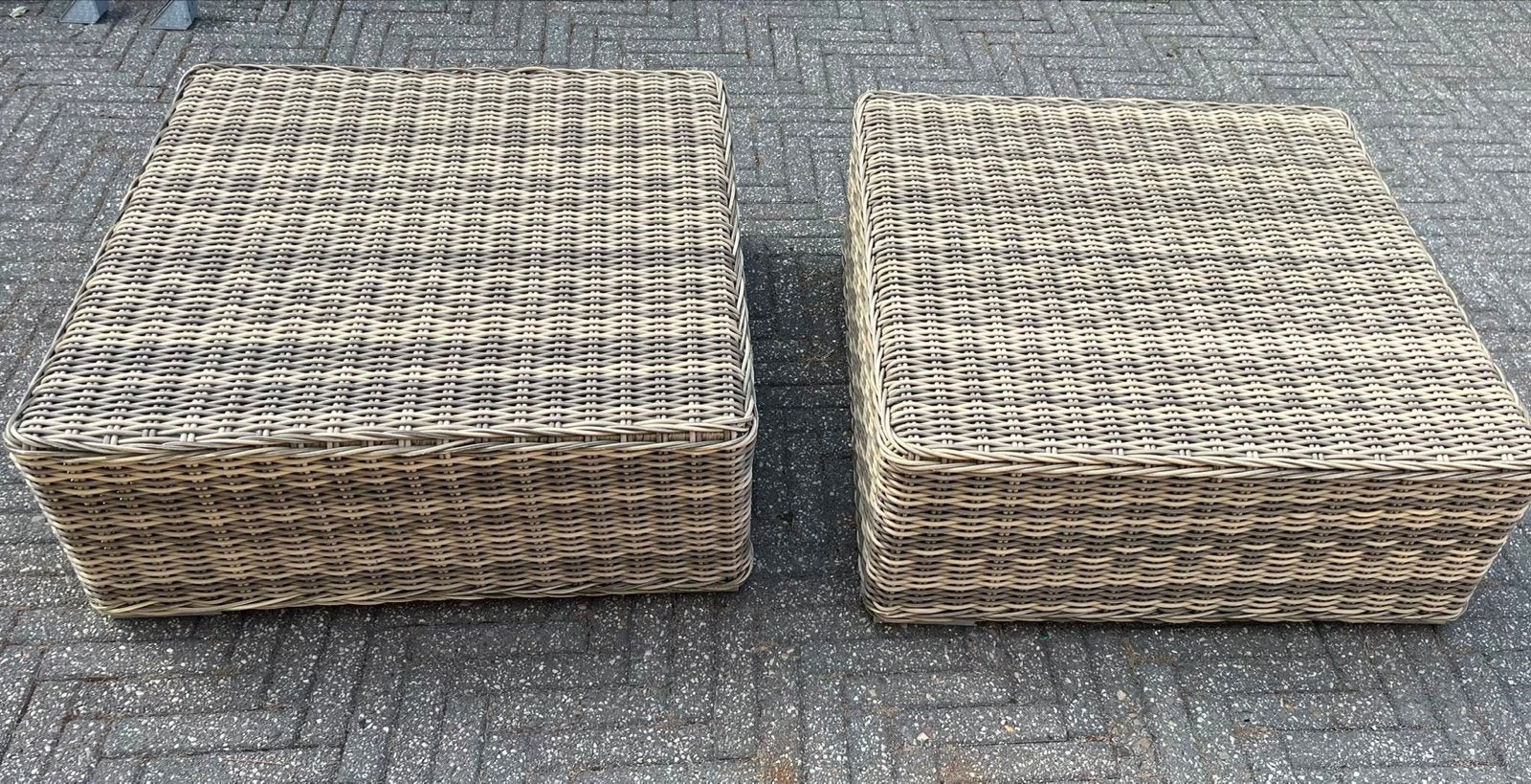 Set van 2 rotan hockers bijzettafels, Ophalen, Overige materialen, Gebruikt, Vierkant