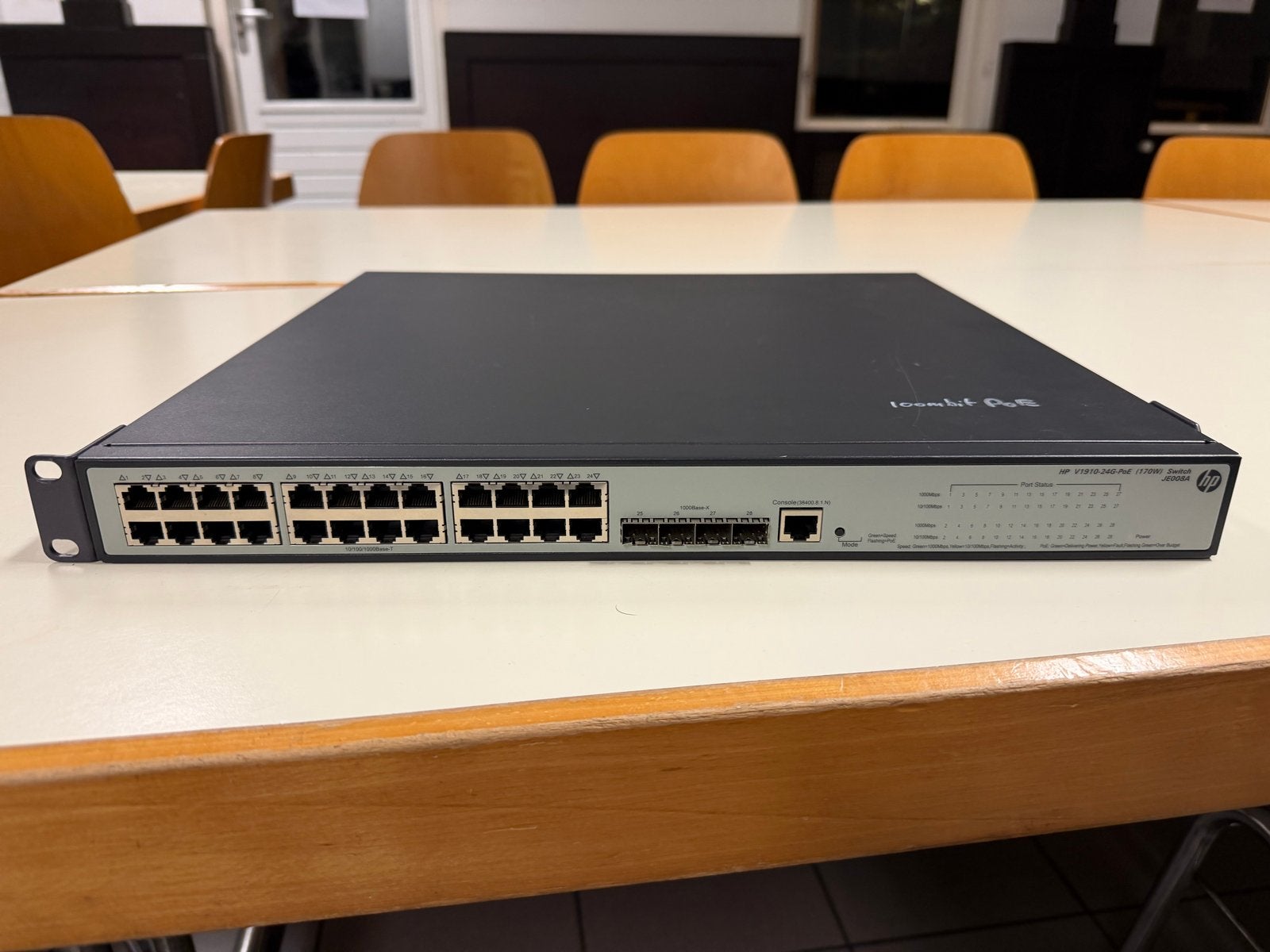 HP V1910-24G-PoE (170W) Switch JE008A, Ophalen of Verzenden, Gebruikt