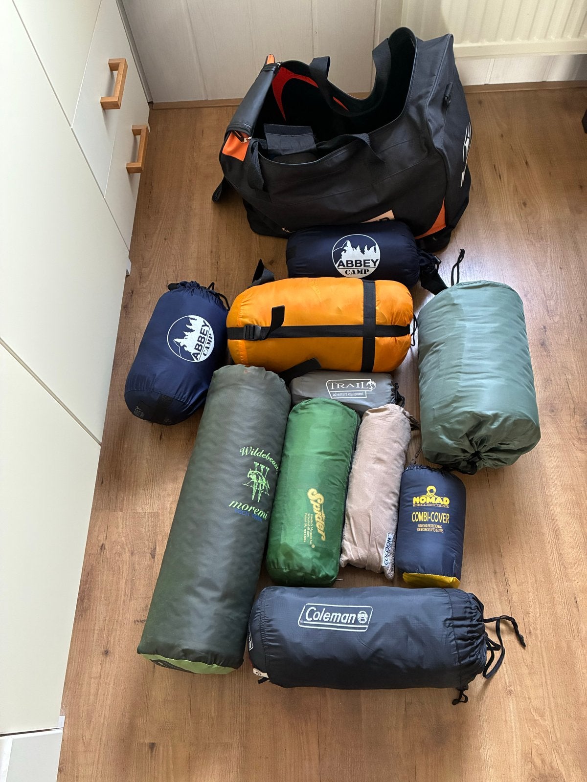 Diverse outdoor camping spullen: matrassen, slaapzakken, kla, Caravans en Kamperen, Ophalen, Gebruikt