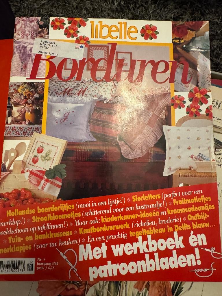 GRATIS: BOX BORDUUR-KNUTSEL-NAAI- EN BREIPATRONEN, Hobby en Vrije tijd, Breien en Haken, Ophalen, Gebruikt, Breien of Haken, Overige typen