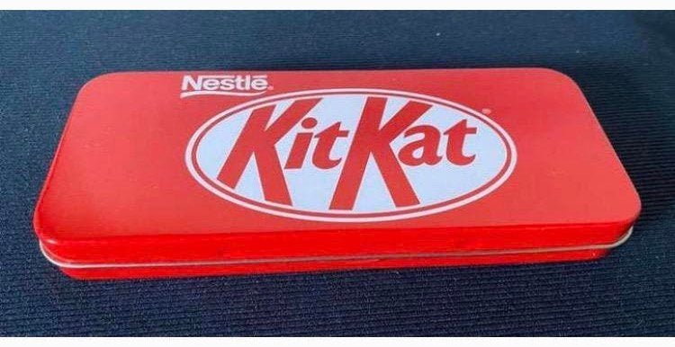 KitKat rechthoekig blikje. Afm. 17,5x7,5x2 cm., Ophalen of Verzenden, Nieuw, Overige, Overige merken