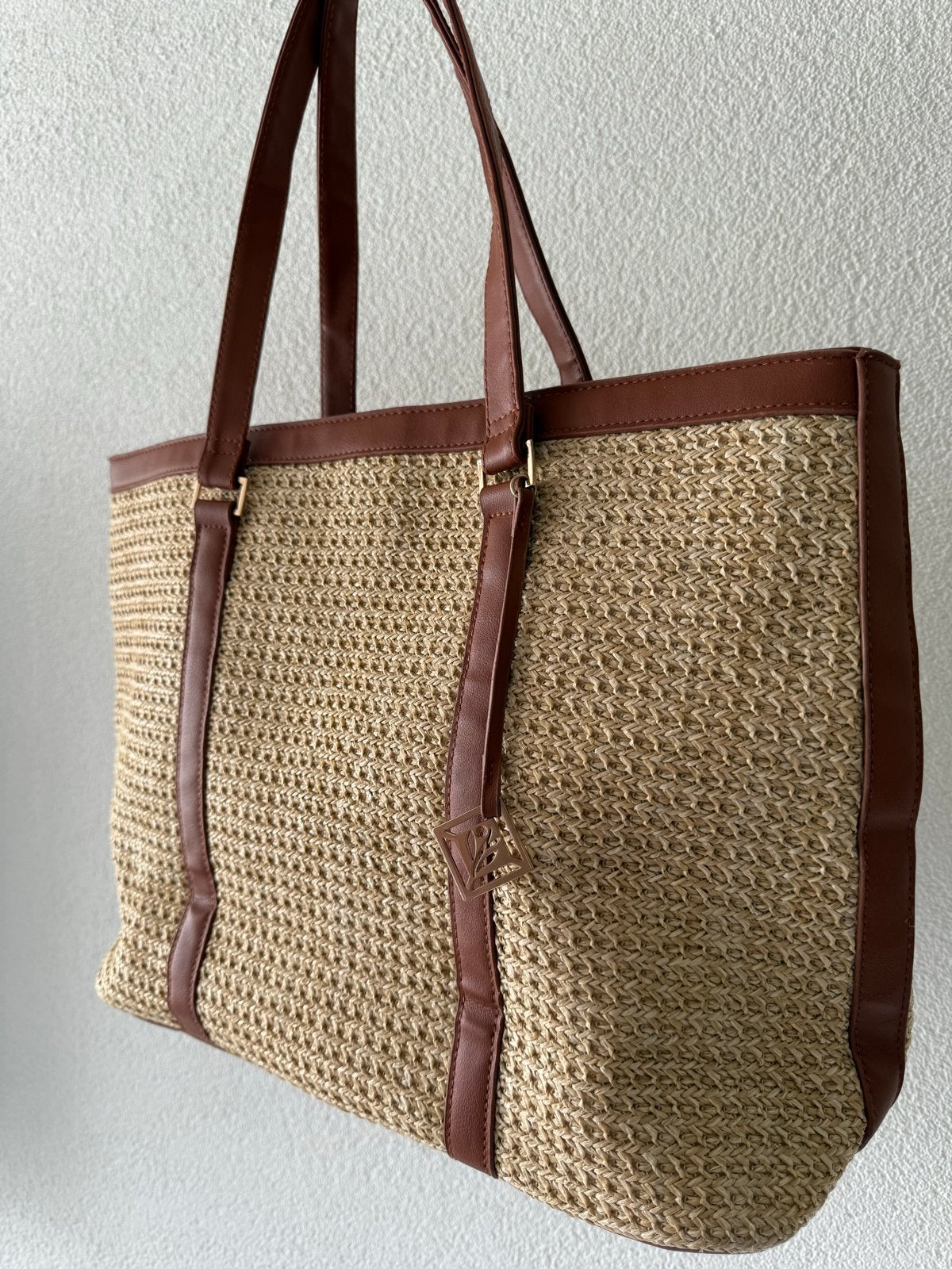 Stijlvolle rieten shopper met leren details, Ophalen of Verzenden, Zo goed als nieuw