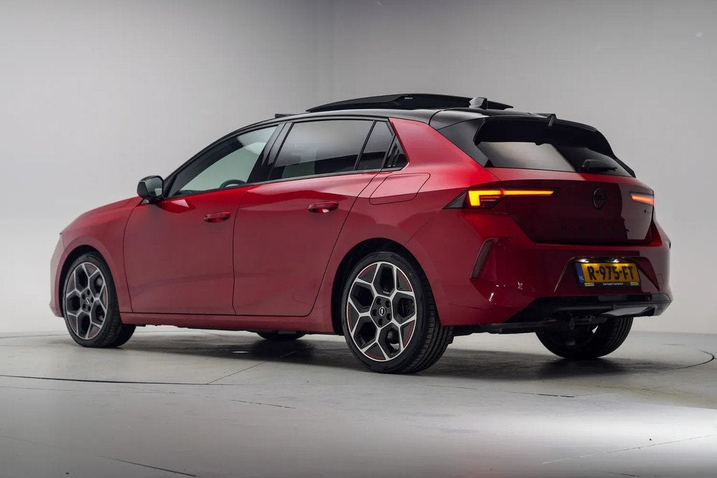 Opel Astra 1.6 Hybrid GS Line Aut. [ Panorama Navi Head-up S, Auto's, Opel, Gebruikt, 1578 kg, 4 cilinders, 150 pk