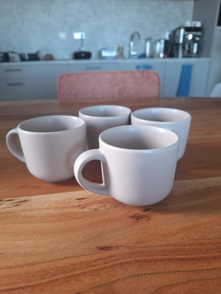 4 taupe mokken, Huis en Inrichting, Keuken | Servies, Ophalen, Nieuw, Overige stijlen, Kop(pen) en/of Schotel(s)