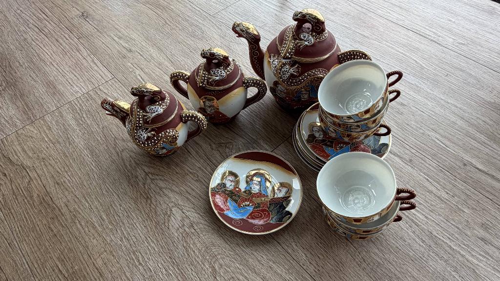 Mooi theeservies, Ophalen, Overige materialen, Zo goed als nieuw, Overige stijlen