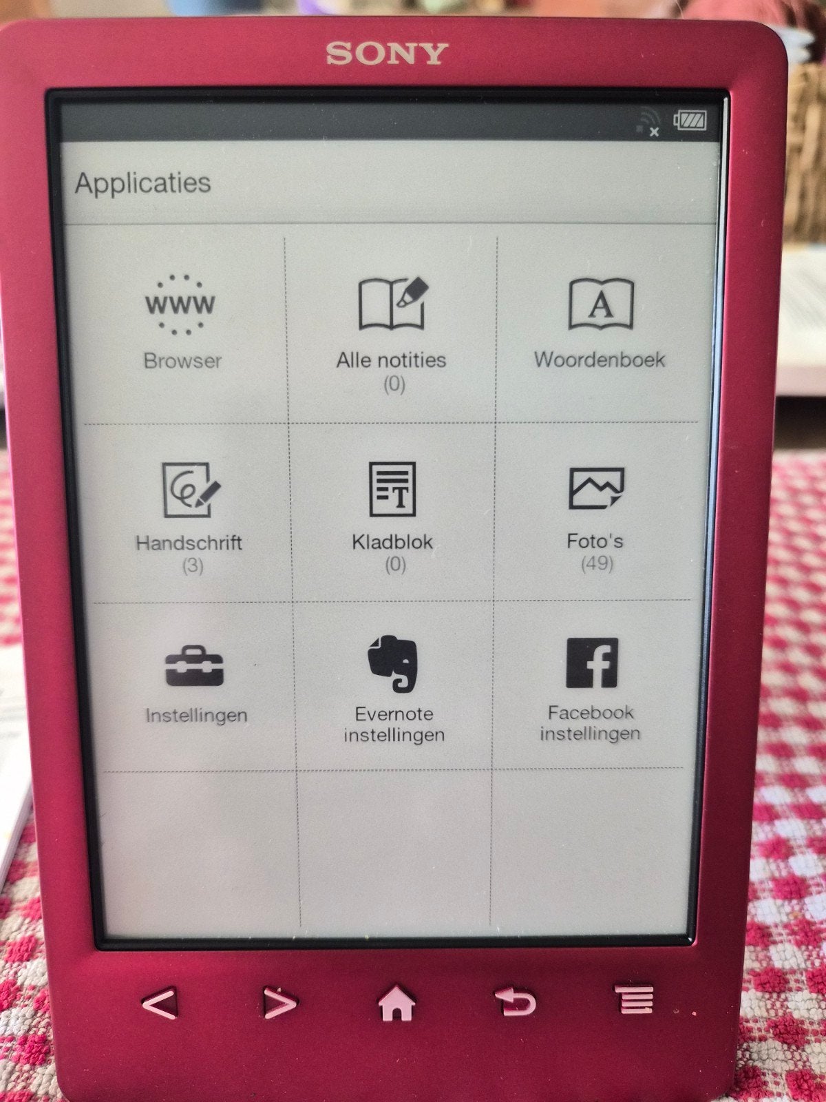 Sony Reader PRS-T3 e-reader rood met Wi-Fi, 6 inch of minder, Ophalen of Verzenden, 4 GB of minder, Sony