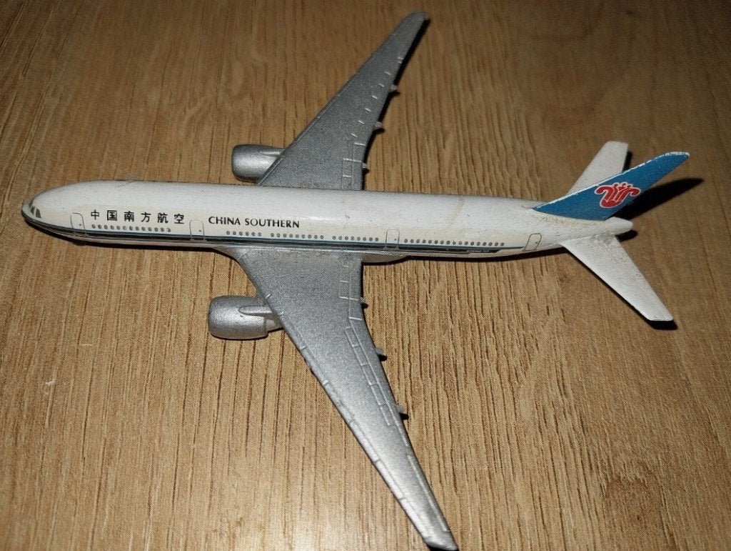 China Southern Airlines Boeing 777 1/600 schaalmodel Schabak, Verzamelen, Ophalen of Verzenden, Gebruikt, Schaalmodel