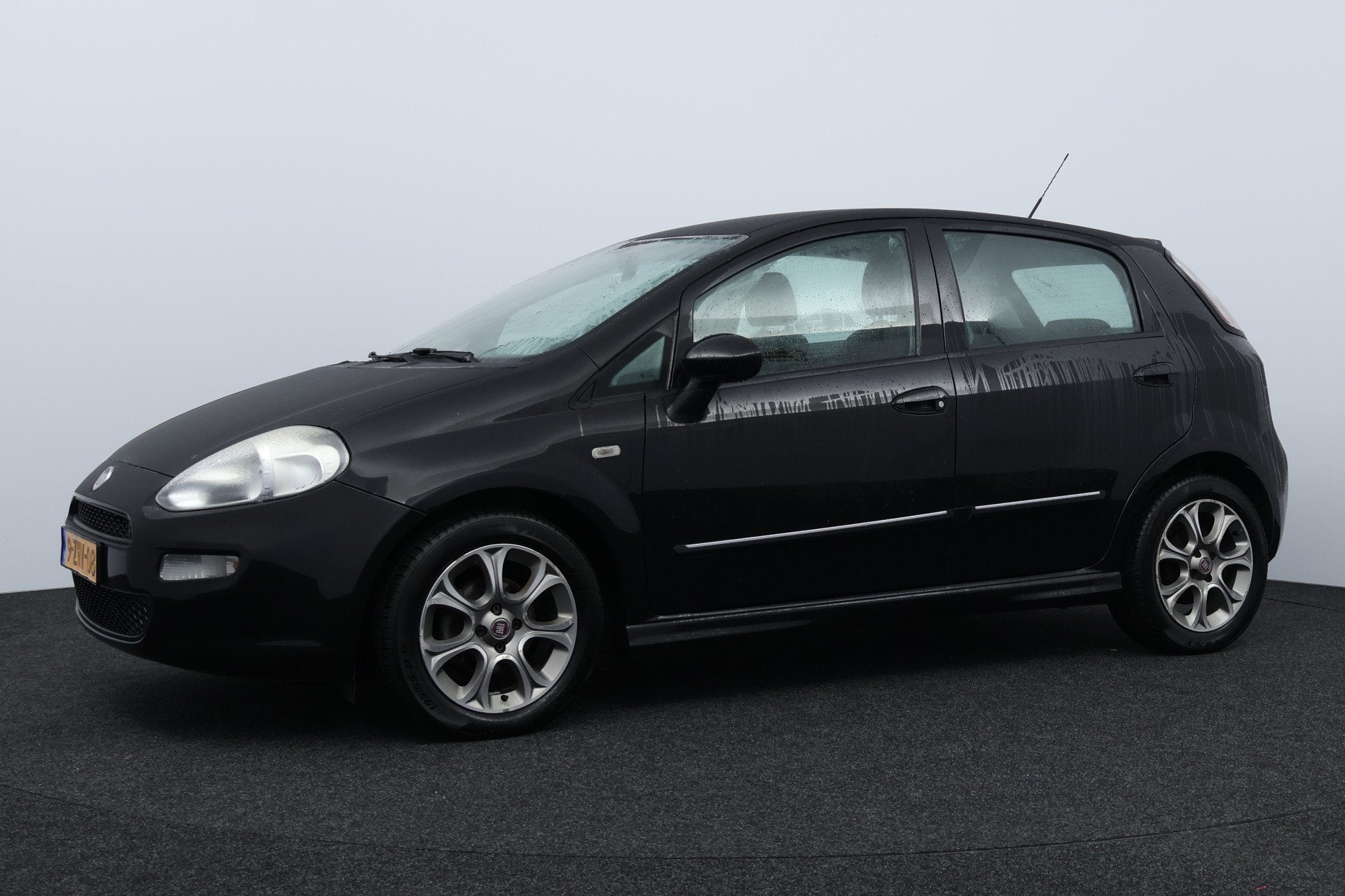 Fiat Punto Evo 0.9 TwinAir Street/ HISTORIE!/ 5-Drs/ Navi/ A, Voorwielaandrijving, Gebruikt, Origineel Nederlands, Bedrijf