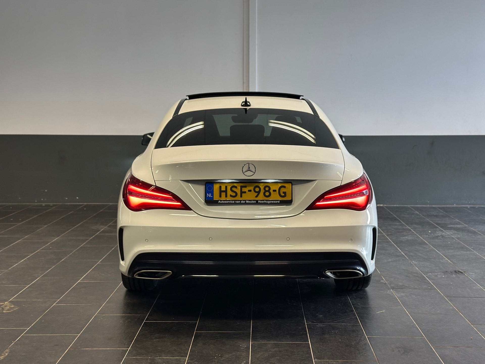 Foto 8 van Mercedes-Benz CLA-klasse 200 Business AMG , Night , Pano , F