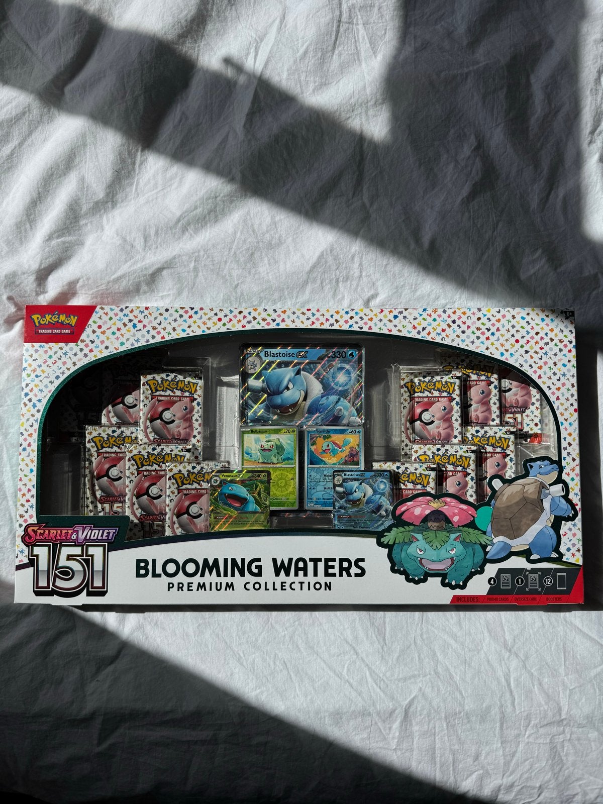 Pokémon Scarlet & Violet 151 Blooming Waters Box - Nieuw, Ophalen of Verzenden, Nieuw, Overige typen