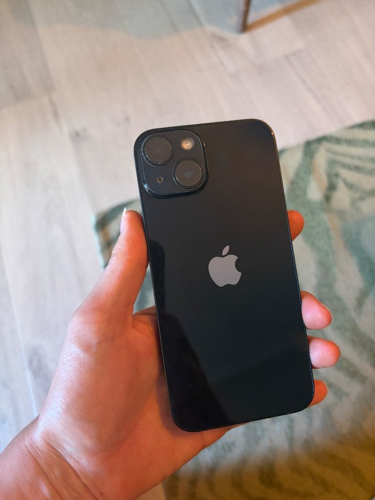 Foto 7 van iPhone 14 128GB – Zeer nette staat – 86% batterij
