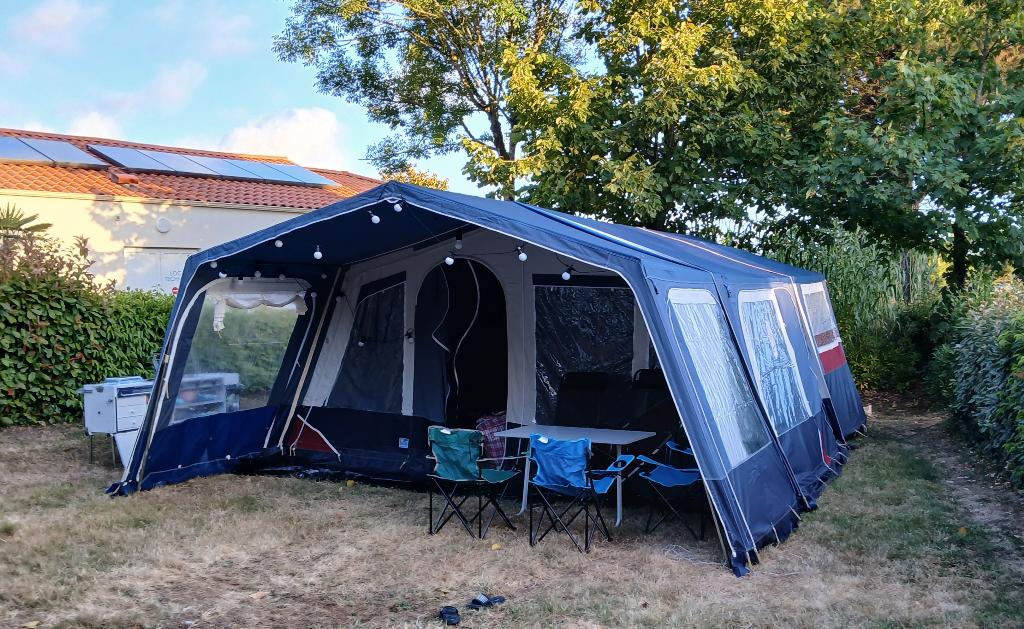 Jamet Arizona vouwwagen (2011), Caravans en Kamperen, Vouwwagens, Ophalen, Blauw, Aanwezig, Meer dan 6
