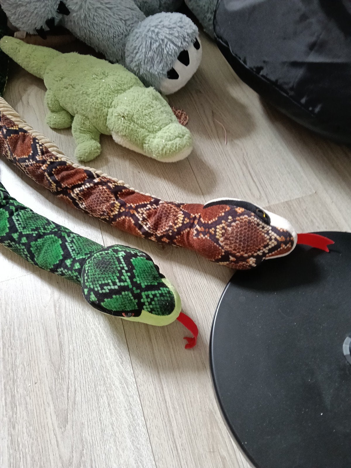 Grote knuffelslangen en krokodil, Ophalen, Dinosaurus, Middelgroot (20 tot 80 cm), Gebruikt