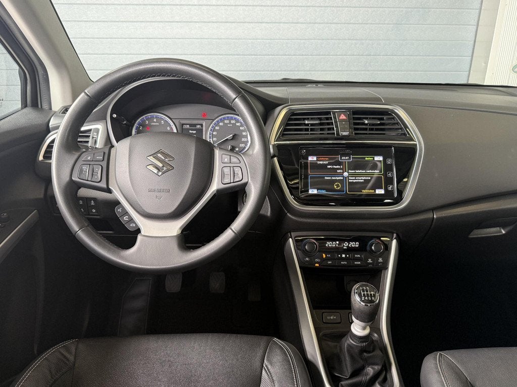 Suzuki S-Cross 1.4 Boosterjet Style Smart Hybrid | NL auto |, Auto's, Suzuki, Voorwielaandrijving, 12 maanden, Gebruikt, 4 cilinders