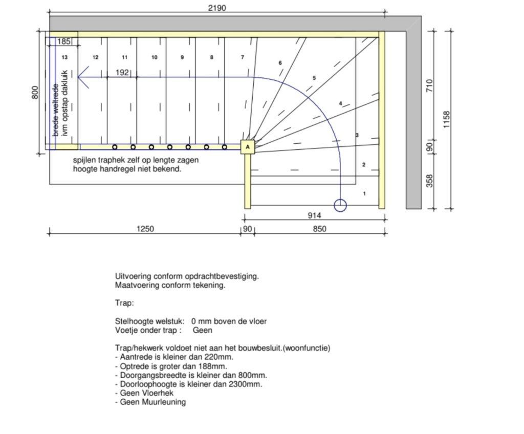 Nieuwe houten trap met kwartslag en spijlen, Ophalen of Verzenden, Nieuw