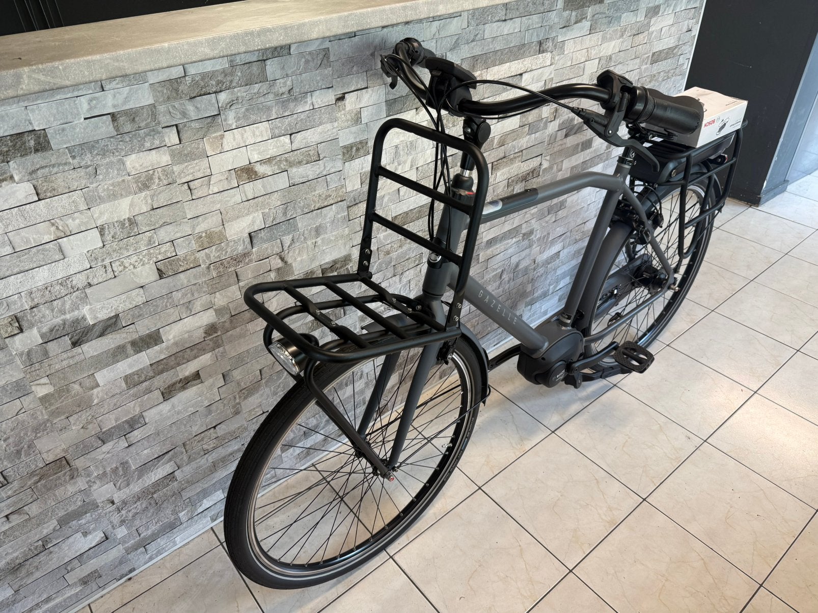 NIEUWSTAAT E-Bike Gazelle Heavy Duty TOTAAL 220km. H59cm., Ophalen, Zo goed als nieuw, /, /