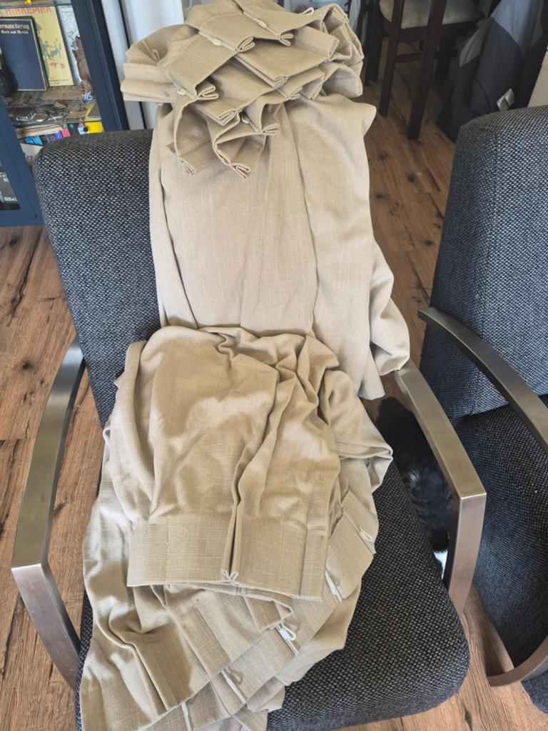 Set overgordijnen zand/beige, 1.95m breed, 2.49m hoog, Ophalen of Verzenden, Nieuw, Beige