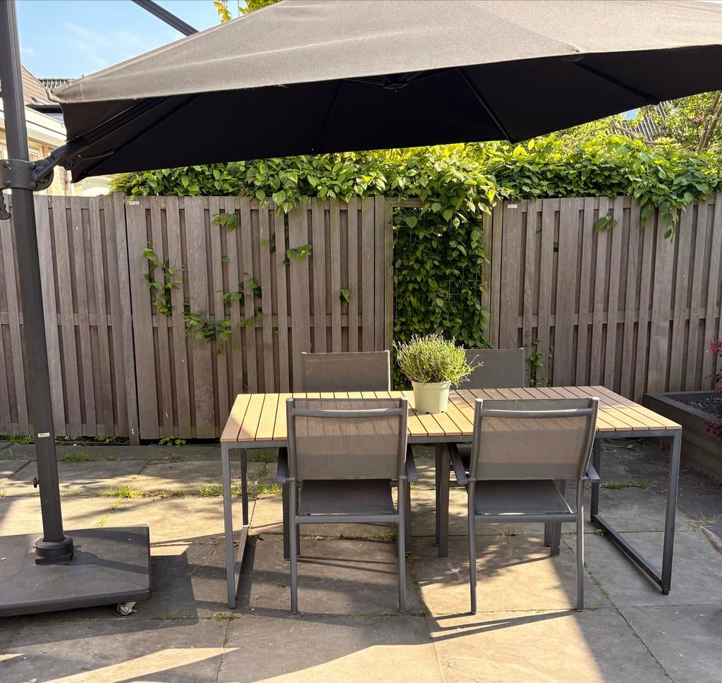 Moderne tuinset met 6 stoelen en extra salontafel, Tuin en Terras, Tuintafels, Ophalen, Gebruikt, Rechthoekig, Hout