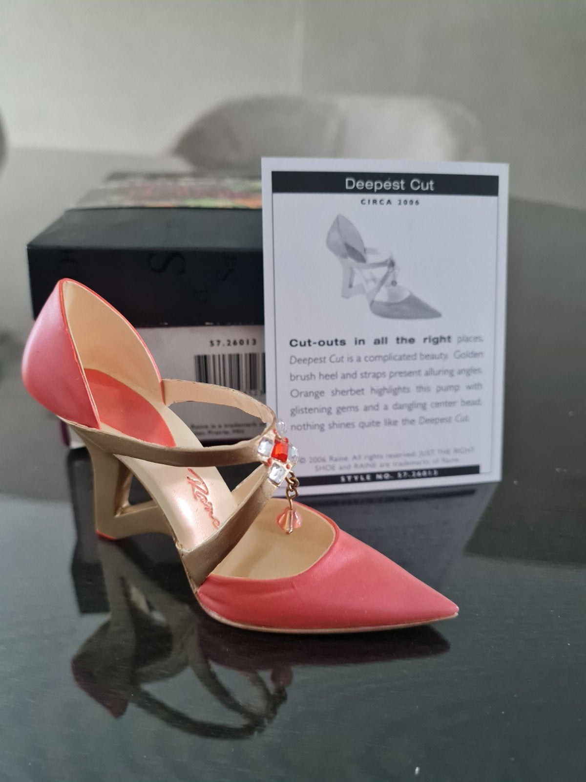 Miniatuur schoen 'Deepest Cut' - Just the Right Shoe, Verzamelen, Overige Verzamelen, Ophalen of Verzenden, Zo goed als nieuw