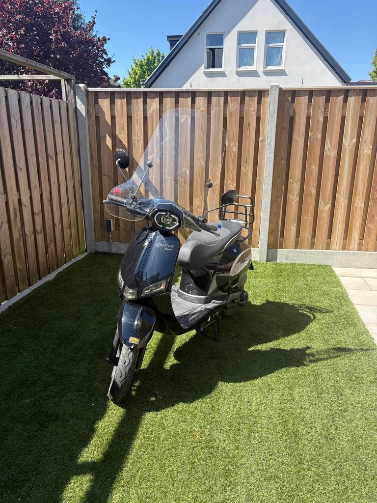 Gerray Luna Scooter - Blauw Kenteken - Garantie tot Dec!, Fietsen en Brommers, Snorfietsen en Snorscooters, Ophalen, Gebruikt