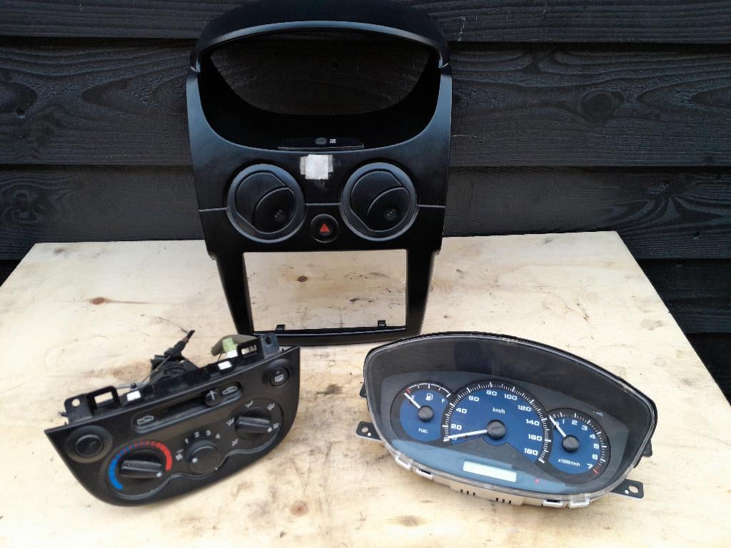 MIDDENCONSOLE + KMTELLER + KACHELBEDIENING - CHEVROLET MATIZ, Verzenden, Gebruikt, Chevrolet