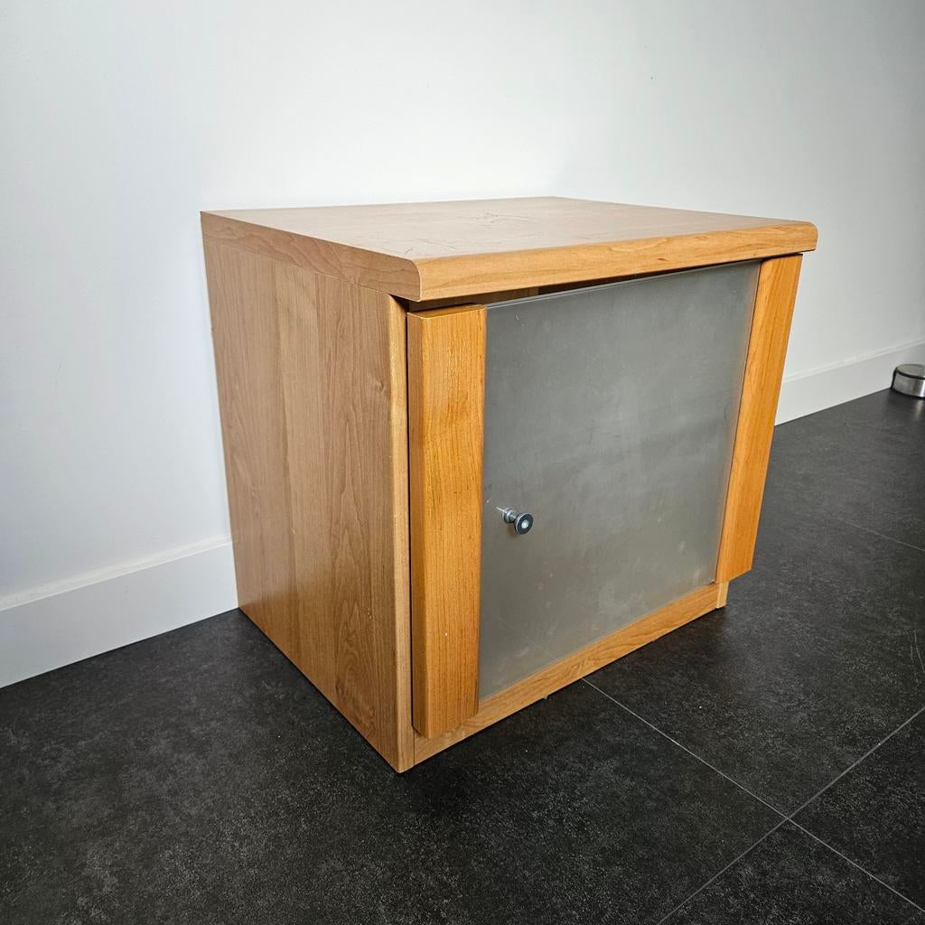 Ikea Askedal nachtkastje, Ophalen