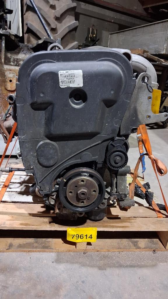 Volvo motor blok, Doe-het-zelf en Verbouw, Motoren, Ophalen, Gebruikt, Benzinemotor, 1800 rpm of meer