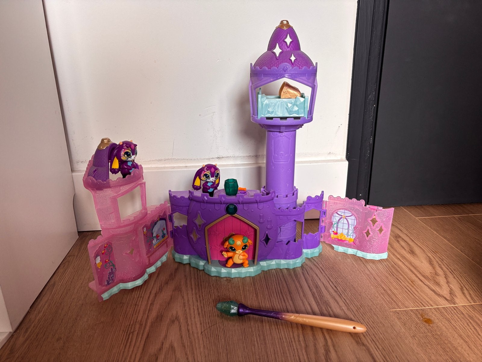 Pixie Kasteel met 3 Pixies en Bed, Ophalen of Verzenden, Gebruikt