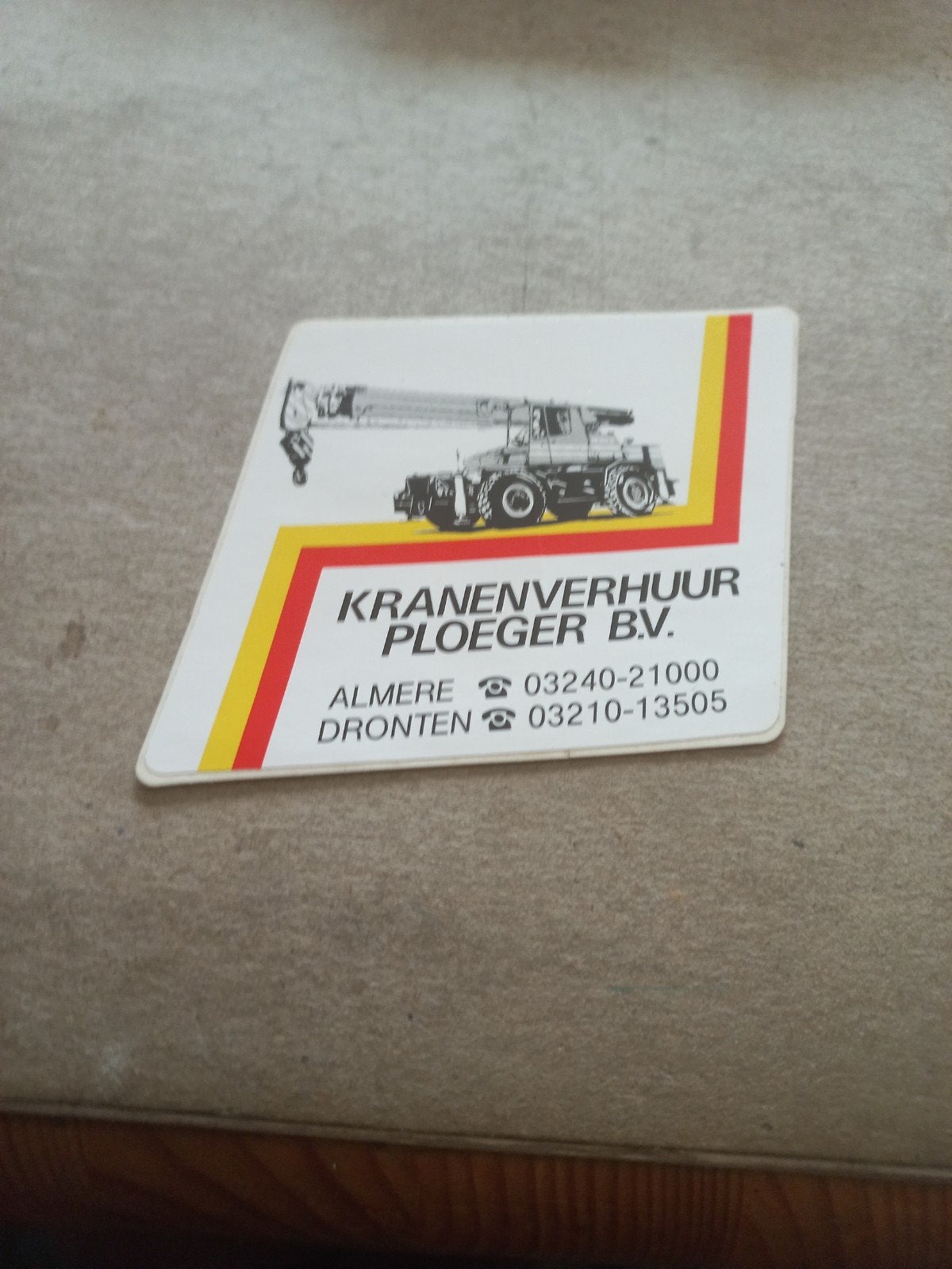 Vintage Kraanverhuur Ploeger B.V. sticker, Ophalen of Verzenden
