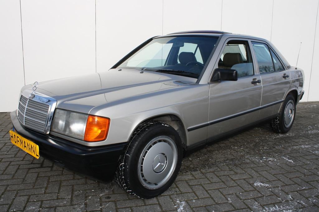 Mercedes-Benz 190D (bj 1986), Auto's, Mercedes-Benz, Achterwielaandrijving, 4 cilinders, Open dak, 572 kg