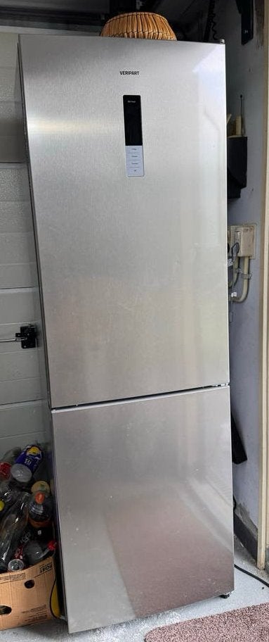 Veripart VPKVC185DNFZ Koel-vriescombinatie - No Frost, Witgoed en Apparatuur, Koelkasten en IJskasten, Ophalen, Gebruikt, 200 liter of meer