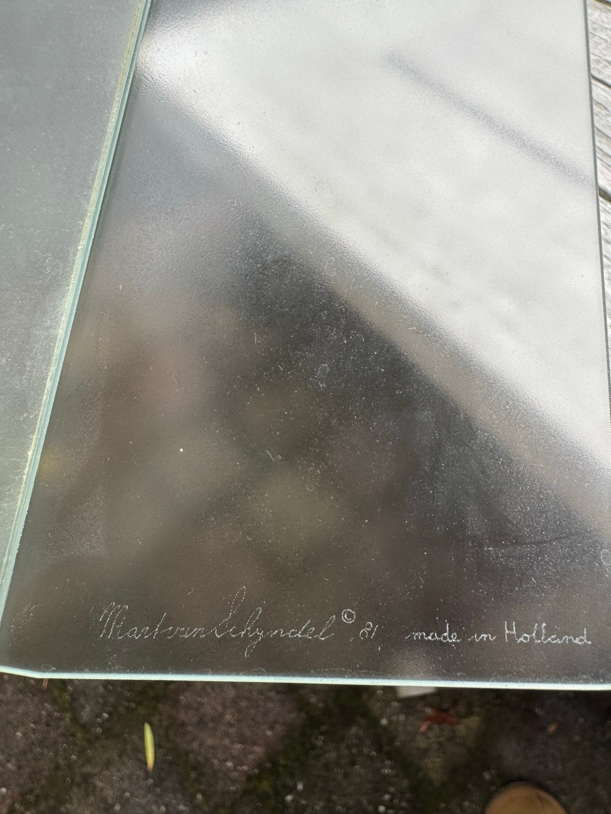 Mart van Schijndel glazen vaas/object, 1981, Antiek en Kunst, Glas, Meerkleurig, Vaas, Ophalen of Verzenden
