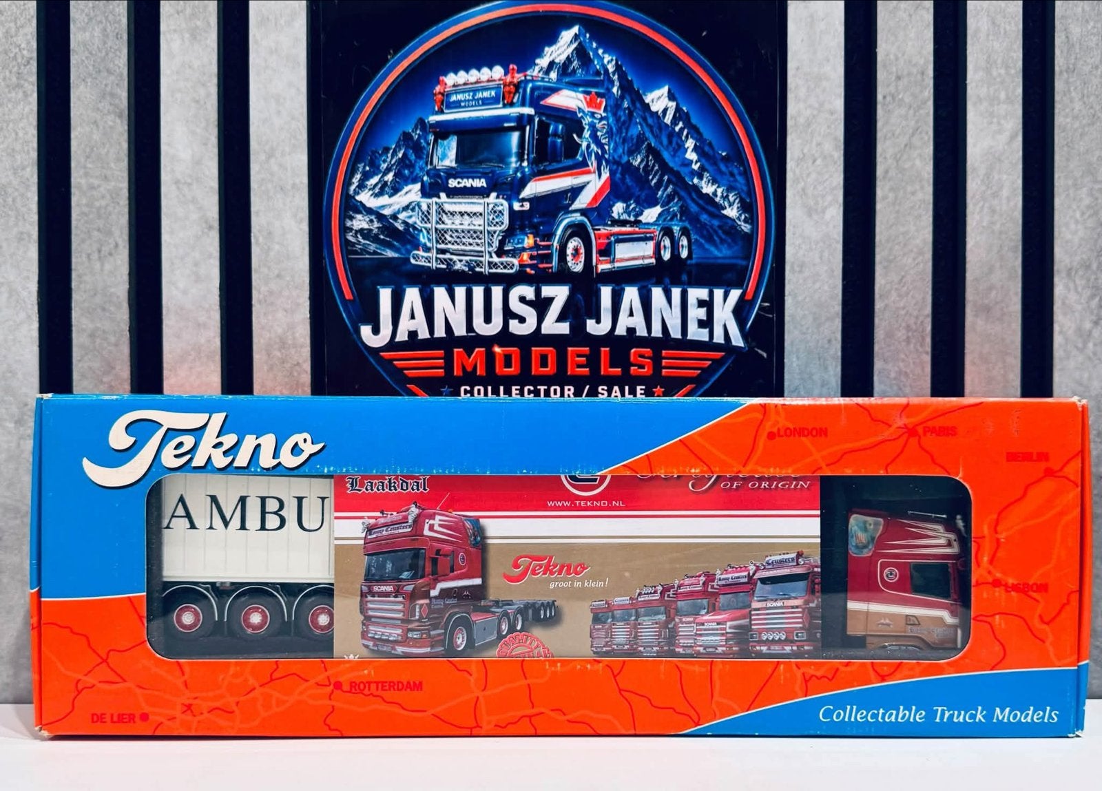 Scania R9964TS Ronny Ceusters (2010) Tekno model 1:50, Verzenden, Zo goed als nieuw, Bus of Vrachtwagen, Tekno