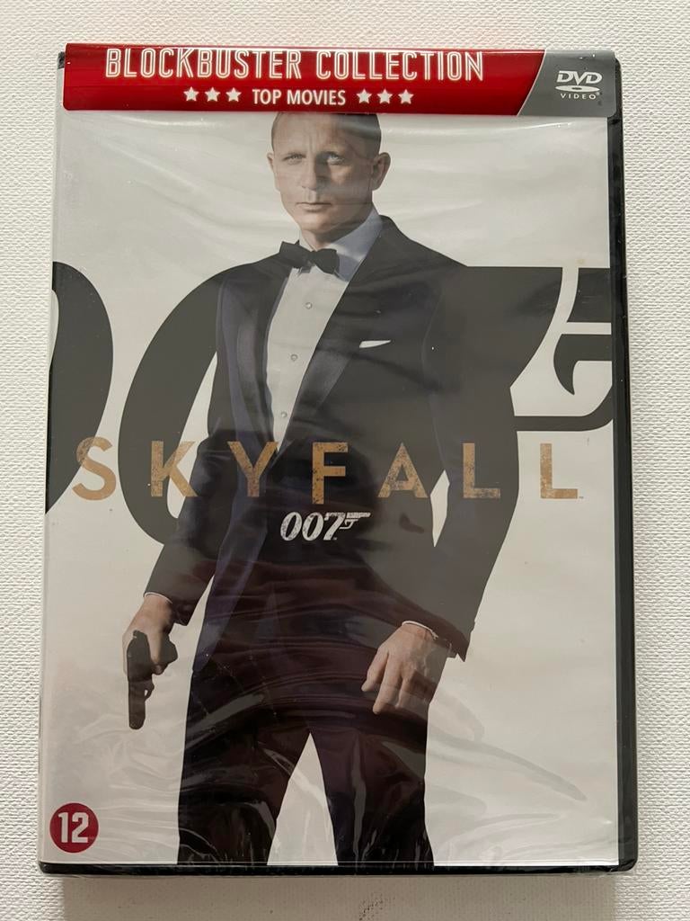 Skyfall (Nieuw), Alle leeftijden, Verzenden, Zo goed als nieuw