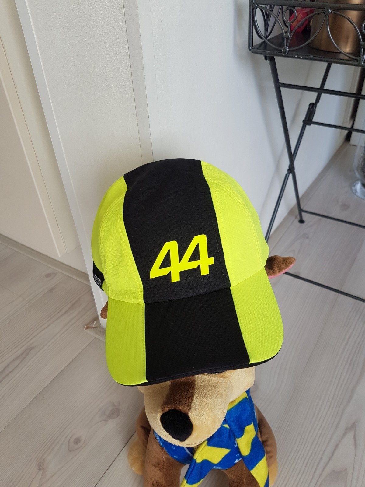 Mercedes AMG softshell Formule 1 cap, Ophalen of Verzenden, Nieuw