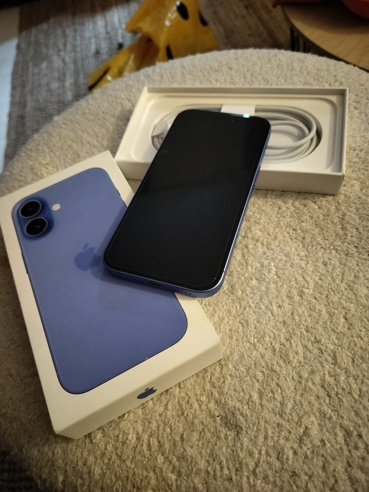 Apple iPhone 16, Telecommunicatie, Mobiele telefoons | Apple iPhone, Ophalen, 128 GB, Blauw, 88 %