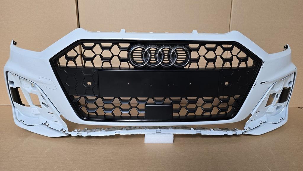 Voorbumper Audi A1 82A S-Line Origineel SLINE L S9R 4xPDC, Gebruikt, -, Voor, Bumper