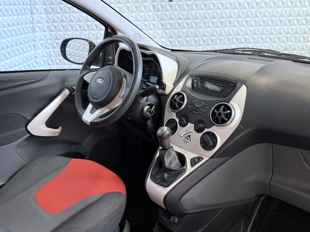 Ford Ka 1.2 Titanium Airco Sportvelgen / 133.000km (2008), Auto's, Ford, Voorwielaandrijving, Elektrische ramen, Gebruikt, 1242 cc