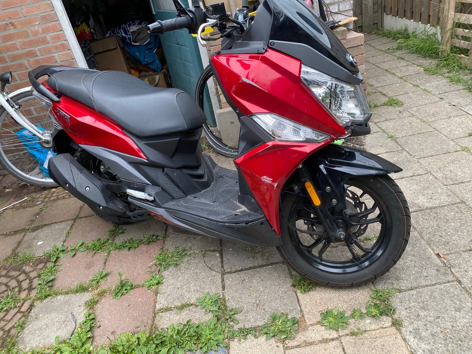 Sym Jet X 125cc Scooter - Rood, zo goed als nieuw, Ophalen, Overige modellen, Maximaal 45 km/u, Zo goed als nieuw