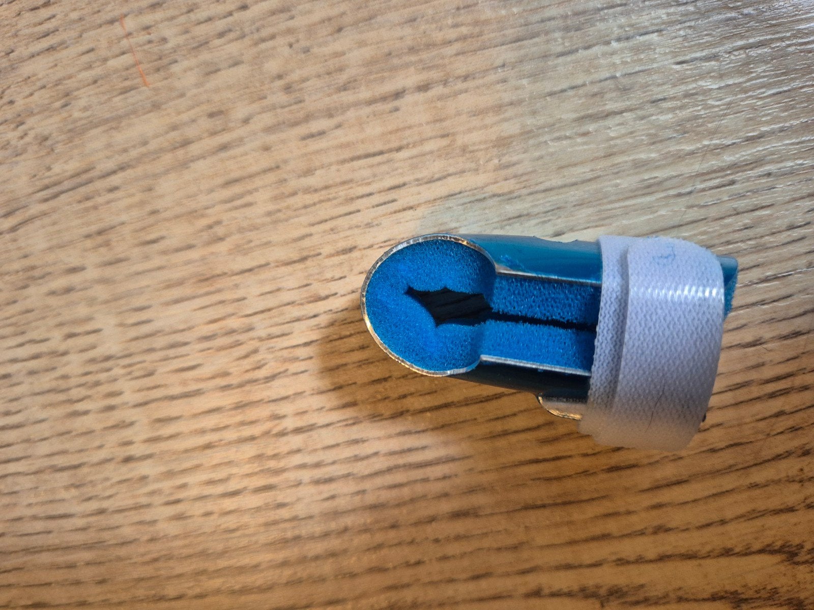 KANGKA Vingerbrace Maat M (5,5 cm) - Duimbrace Verstelbaar, Ophalen