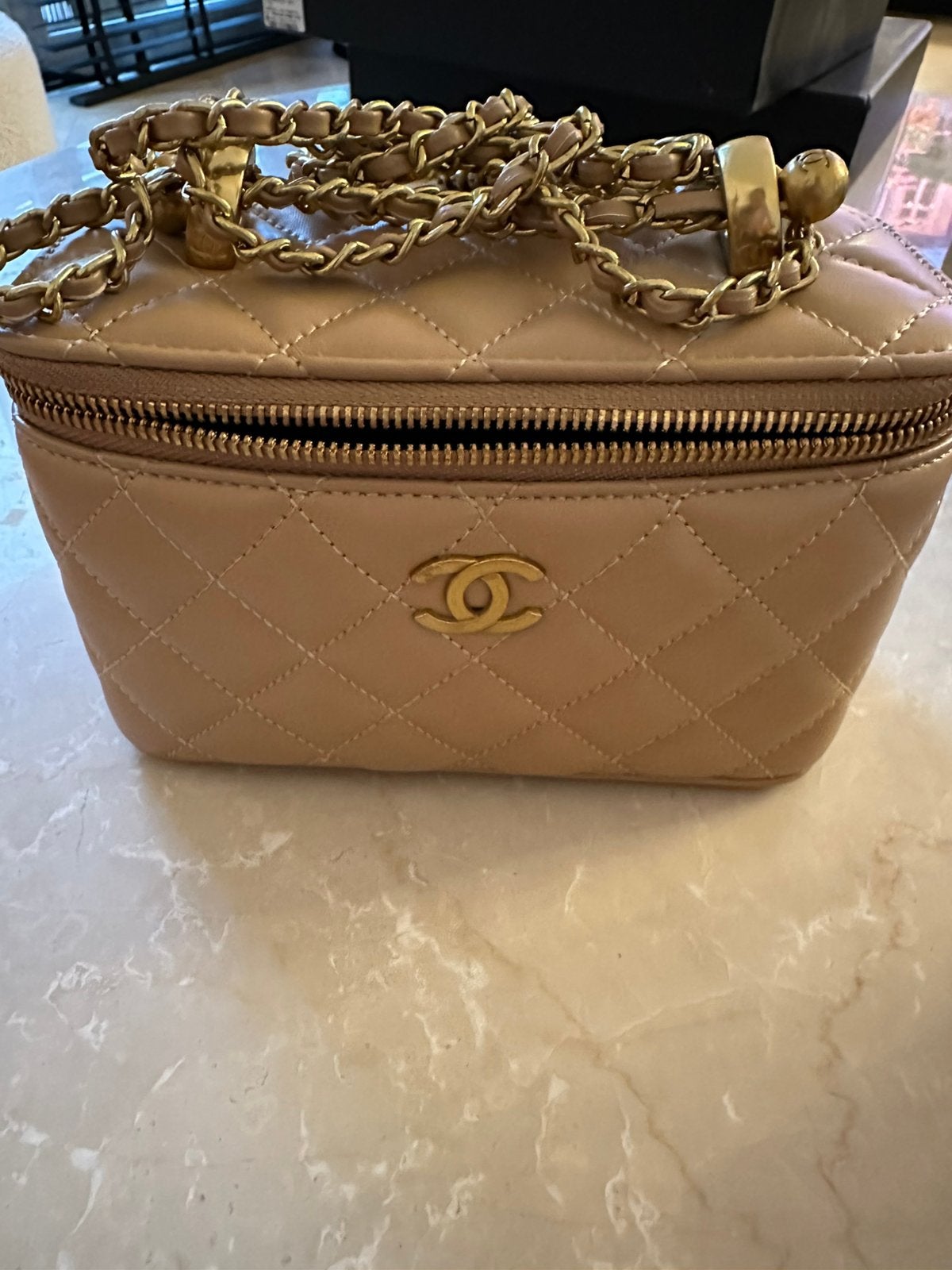Prachtige biege vanity tas,, Ophalen of Verzenden, Nieuw, Beige