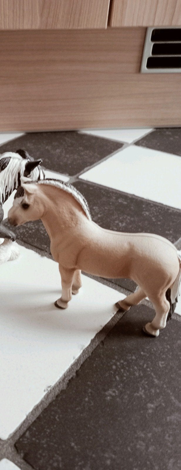 Schleich Fjord hengst nr 13753 als nieuw, Ophalen of Verzenden, Zo goed als nieuw, Paard, Beeldje of Figuurtje
