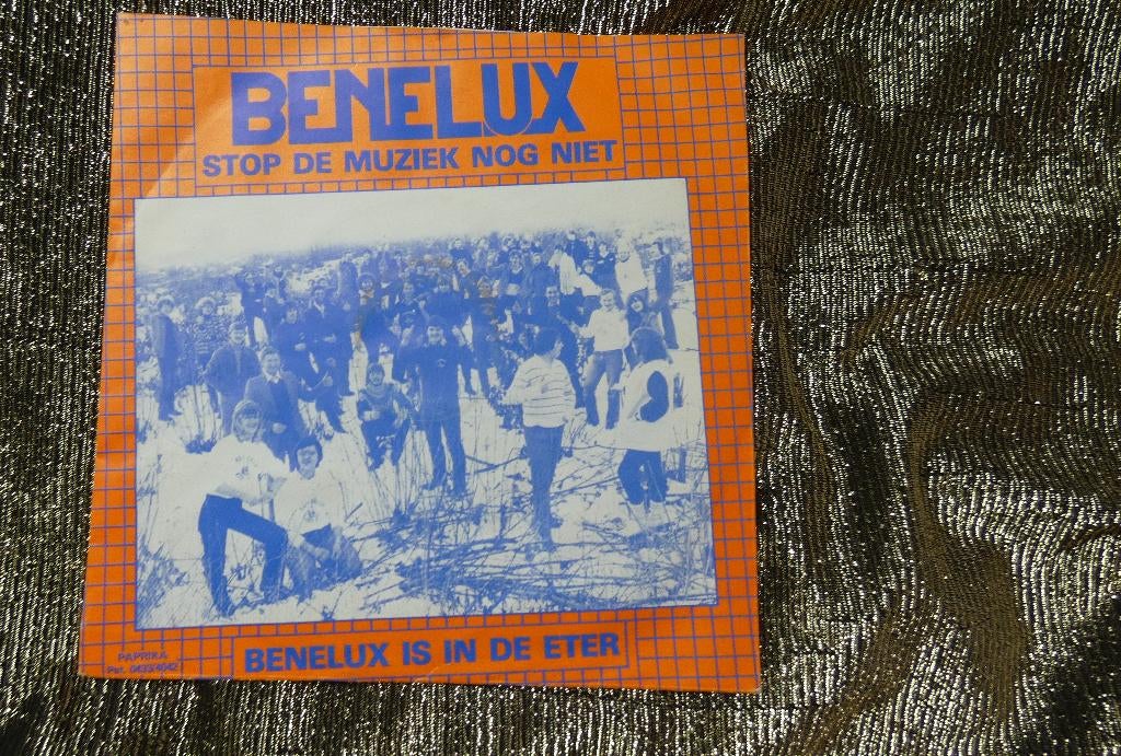 Radio BENELUX-Single-Piraten., Ophalen, Gebruikt, Nederlandstalig
