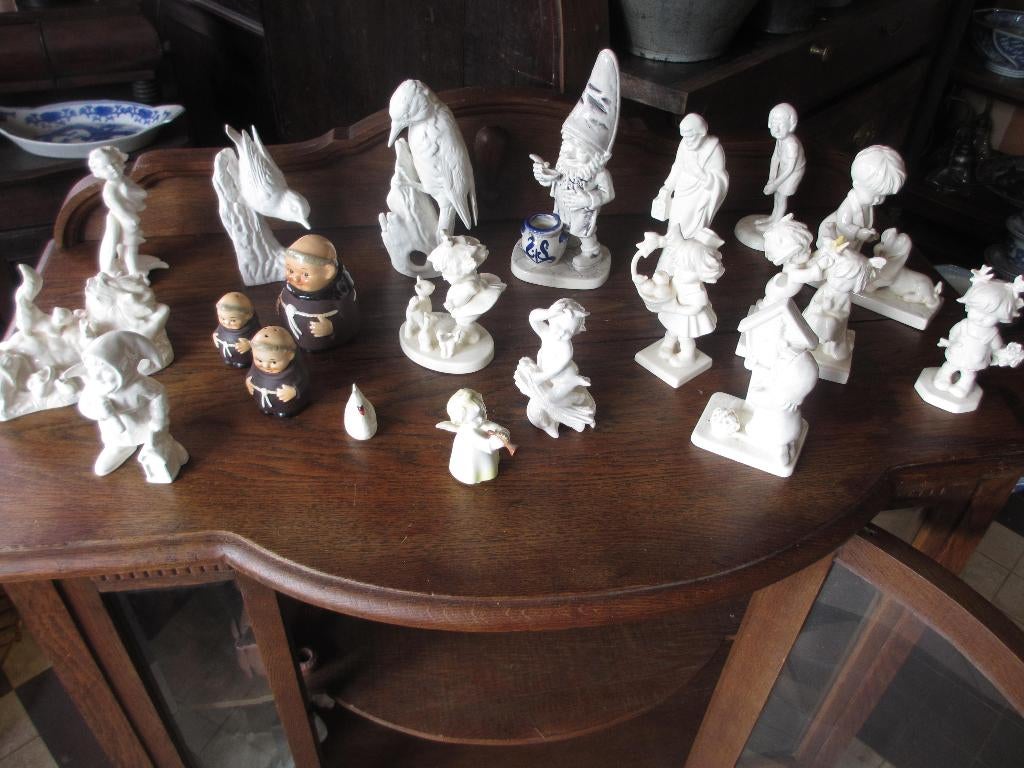 grote Verzameling vintage Goebel beeldjes porcelein izgst, Ophalen of Verzenden, Gebruikt, Dier