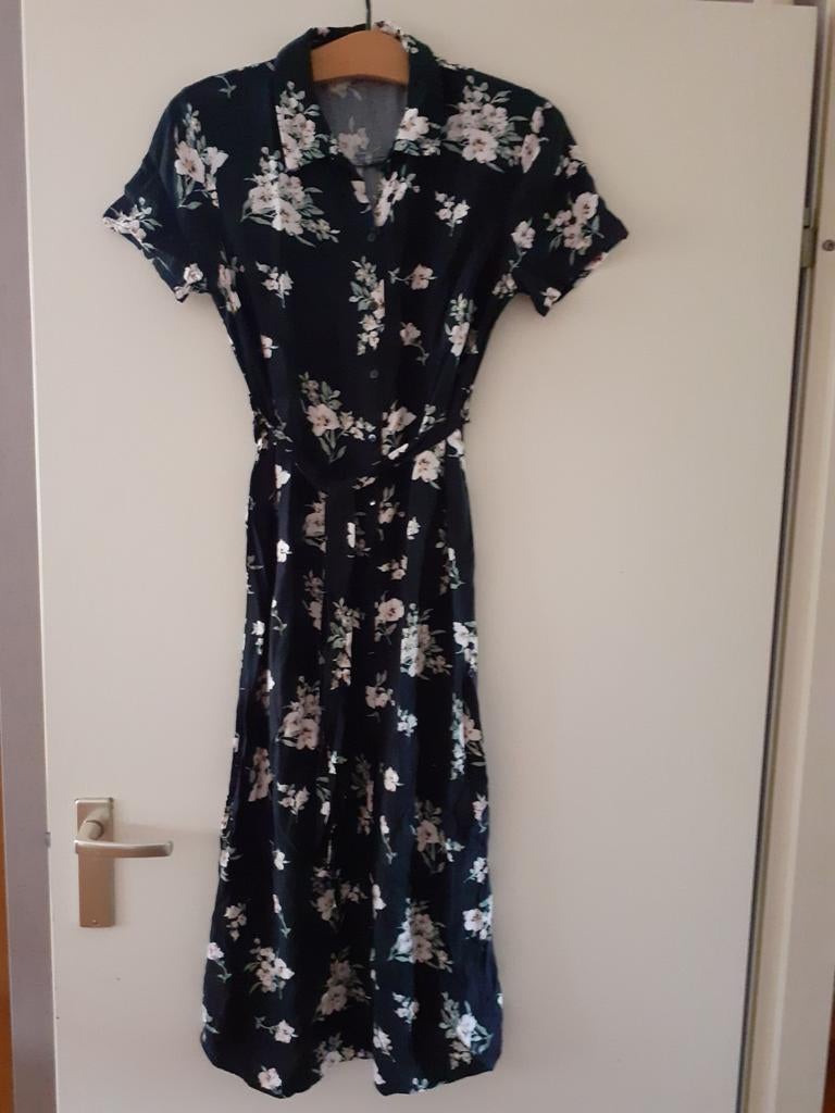 Lange zomerjurk met bloemen, maat 38, Ophalen of Verzenden, Zo goed als nieuw, Maat 38/40 (M), Onder de knie