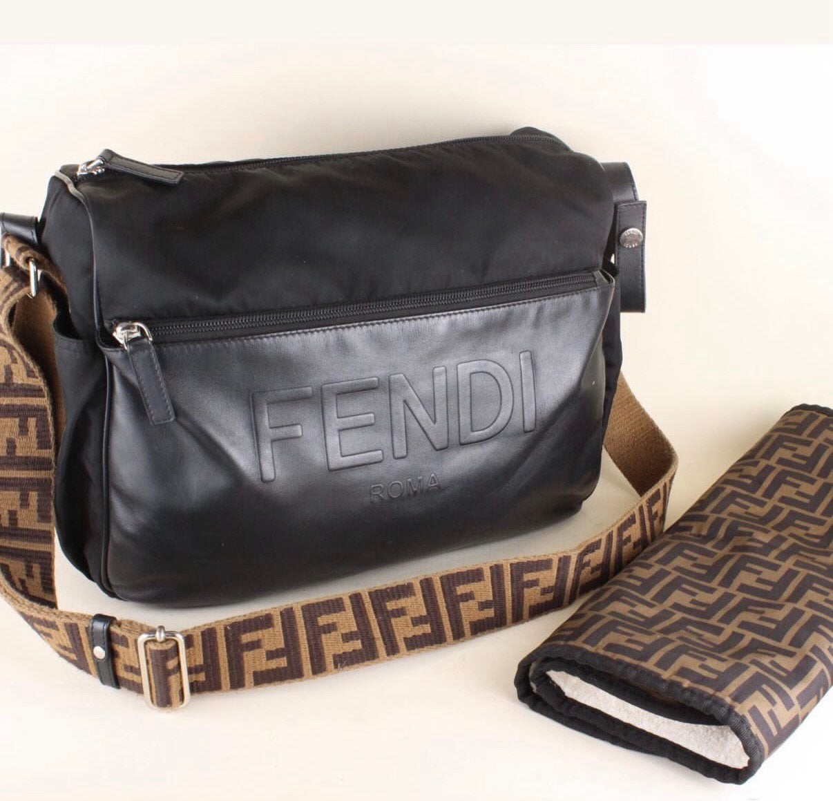 Luiertas fendi, Ophalen of Verzenden, Gebruikt, Jongetje of Meisje, Overige typen